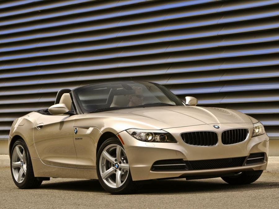  BMW Z4 sDrive 3.0i Roadster 2009 года  (US) (фото 3 из 12)